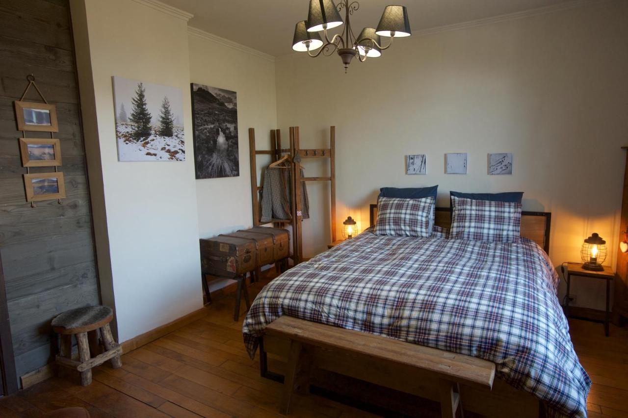 L'Ancienne Poste Bed and Breakfast Marloie Esterno foto